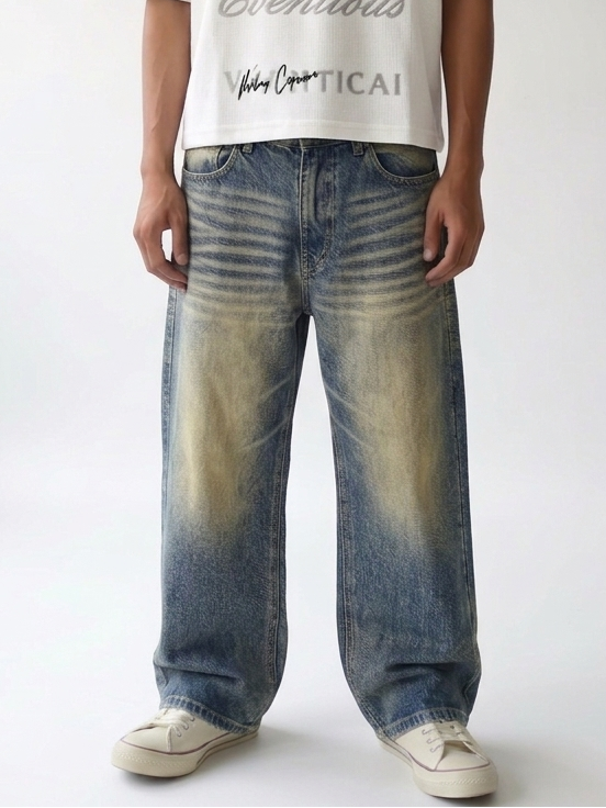 Lose Fit Jeans With Back Pocket Design