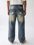 Lose Fit Jeans With Back Pocket Design