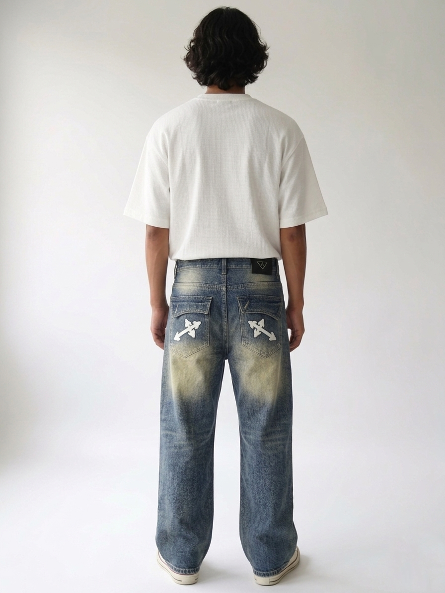 Lose Fit Jeans With Back Pocket Design